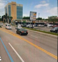 43 W 16th Ave in Hialeah, FL - Building Photo