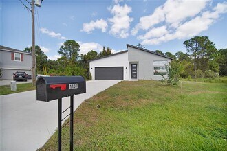 1187 N Platte Ln in Kissimmee, FL - Building Photo - Building Photo