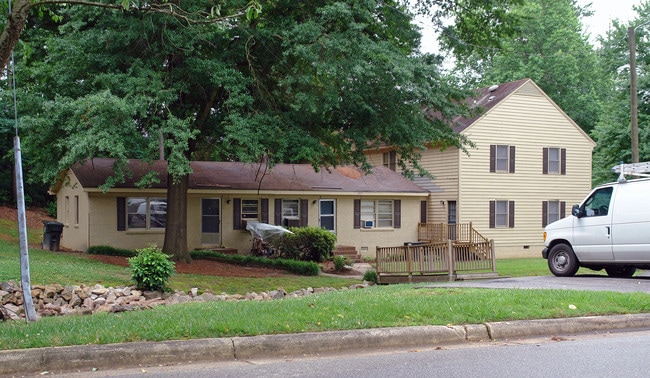 3917 Greenleaf St in Raleigh, NC - Building Photo - Building Photo