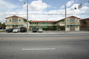 691 W 29th St in Hialeah, FL - Building Photo