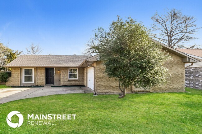 5038 Overcrest Dr