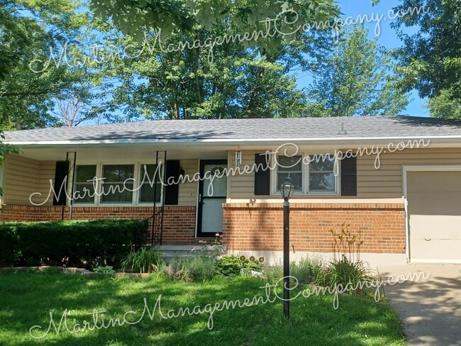 2708 S Quincy Ave in Sedalia, MO - Building Photo - Building Photo