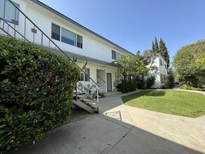 1530 Harvard St in Santa Monica, CA - Foto de edificio - Building Photo