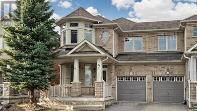 85 Shirrick Dr in Richmond Hill, ON - Building Photo - Building Photo