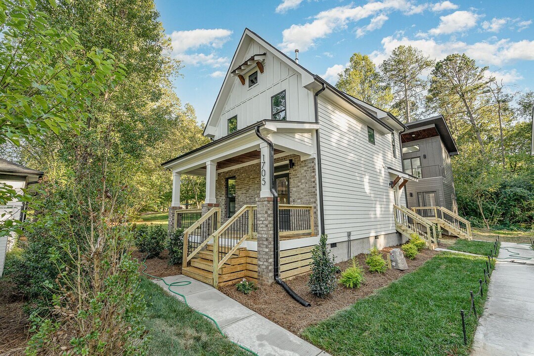 1705 High St in Durham, NC - Building Photo