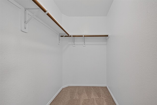 property at 1830 Cormorant Cres