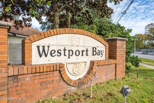 7717 Westport Bay Dr in Jacksonville, FL - Building Photo