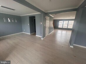 6 Mintwood Dr in Fredericksburg, VA - Building Photo - Building Photo