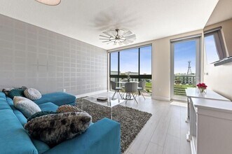 111 SE 1st Ave, Unit 510 in Delray Beach, FL - Building Photo - Building Photo