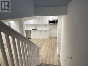 13075 Hwy 27 in Nobleton, ON - Building Photo - Building Photo