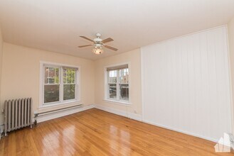 957 W Cornelia Ave, Unit #  02A in Chicago, IL - Building Photo - Building Photo
