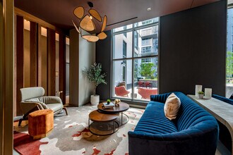 1122 N Hudson St, Unit SI FL3-ID1396877P in Arlington, VA - Building Photo - Building Photo