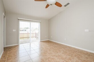 1610 Merrimack Ct in Davenport, FL - Building Photo - Building Photo