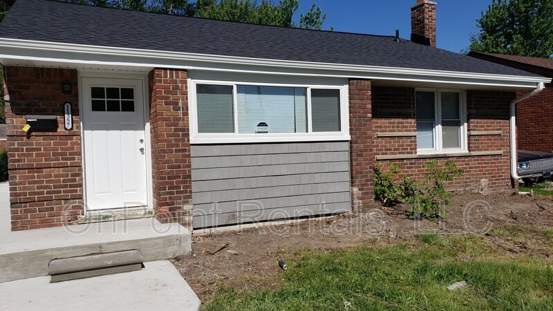 11357 Winston in Redford, MI - Building Photo