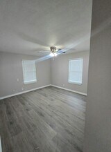 4834 Clover St in Houston, TX - Building Photo - Building Photo