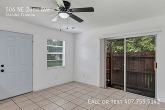 506 NE 28th Ave in Ocala, FL - Foto de edificio - Building Photo