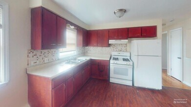 875 E 87th Pl in Chicago, IL - Building Photo - Building Photo