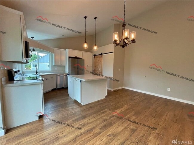 57 Tyce Ln in Mossyrock, WA - Foto de edificio - Building Photo