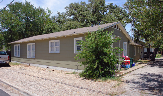 207 W 39th St in Austin, TX - Building Photo - Building Photo