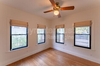 310 Le Grande Ave in Austin, TX - Building Photo - Building Photo