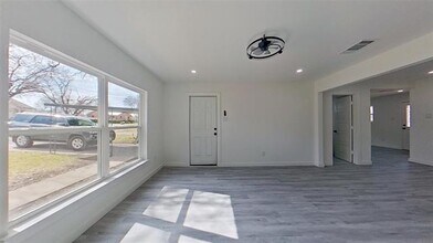 7724 Longfield Dr in White Settlement, TX - Building Photo - Building Photo