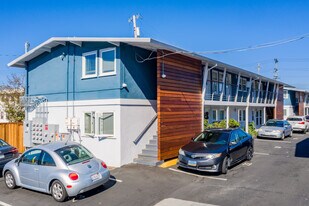 The Parc at 1300 in Berkeley, CA - Building Photo