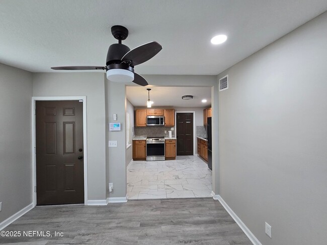 4106 Lockhart Dr in Jacksonville, FL - Building Photo - Building Photo