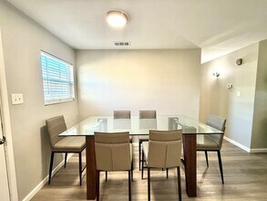 303 Fiesta Ave in Midland, TX - Building Photo - Building Photo