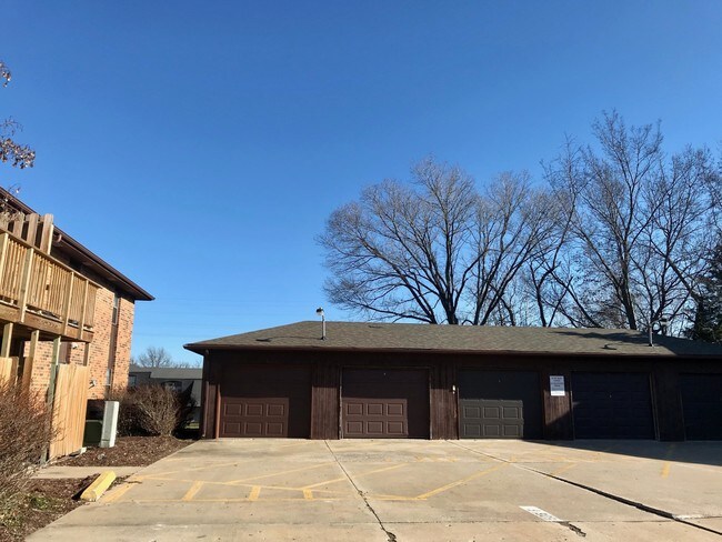 507 Columbia Dr-Unit -B in Columbia, MO - Building Photo - Building Photo