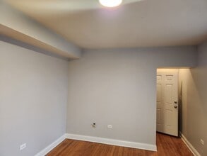 4807 W Crystal St in Chicago, IL - Building Photo - Building Photo