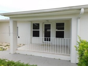 108 NW 48th Ave in Miami, FL - Building Photo - Building Photo