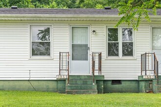 1953 Batts Ln-Unit -1955 in Clarksville, TN - Building Photo - Building Photo