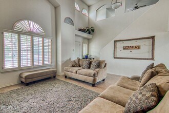 6372 Franklin Ridge Dr in El Paso, TX - Building Photo - Building Photo