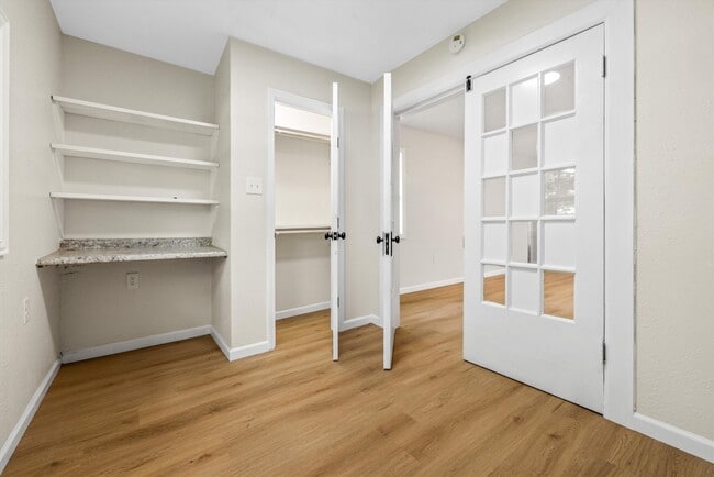 property at 1127 Harris Way