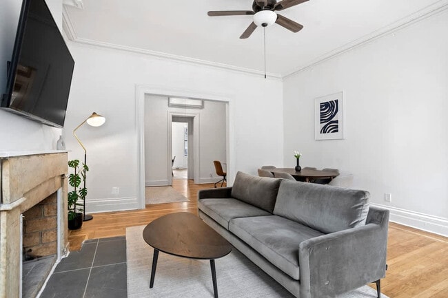 257 W 19th St in New York, NY - Building Photo - Building Photo