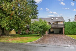 5674 Abbey Dr in Delta, BC - Building Photo