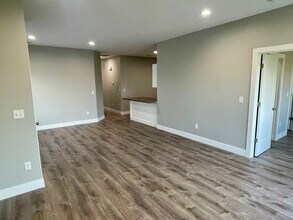 12106 W 33rd St N in Wichita, KS - Building Photo - Building Photo