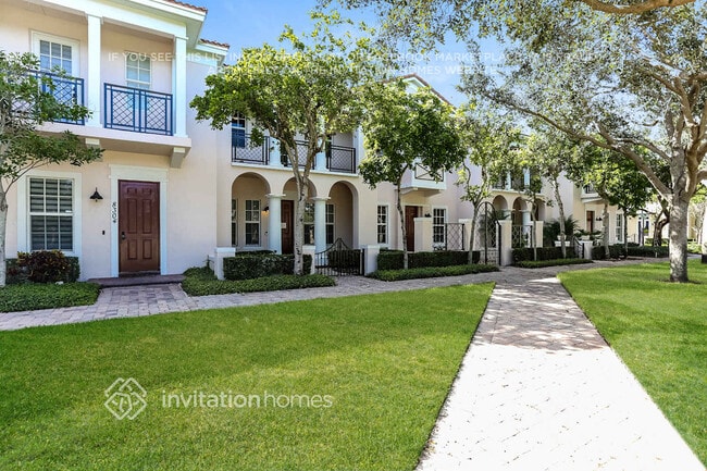 8306 NW 7th Ct in Boca Raton, FL - Building Photo - Building Photo
