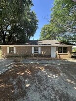 3629 Humphrey Dr in Columbia, SC - Building Photo
