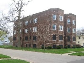 512 S Chicago Ave Apartments