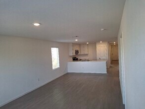 120 Alligator Crk in Seguin, TX - Building Photo - Building Photo