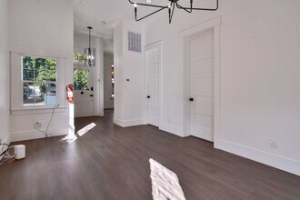 621 23rd St in Sacramento, CA - Building Photo - Building Photo
