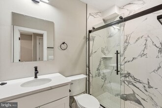 1808 E Hagert St in Philadelphia, PA - Building Photo - Building Photo