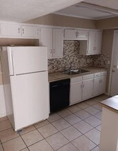 1002 Jamestown Way in Jackson, MS - Building Photo - Building Photo