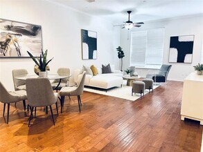 15753 Seabolt in Addison, TX - Building Photo - Building Photo