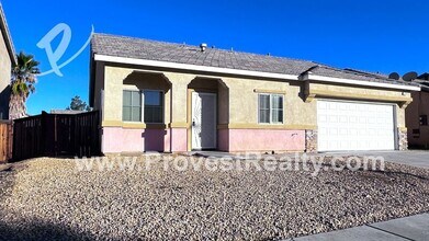 15219 Hallmark Ln in Victorville, CA - Building Photo - Building Photo