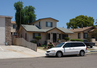 3046-3052 Hawthorn St in San Diego, CA - Building Photo - Building Photo