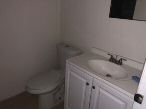 4913 Freedom Cir in Lake Worth Beach, FL - Building Photo - Building Photo