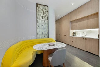 801 S Miami Ave in Miami, FL - Building Photo - Building Photo