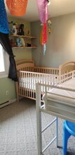 10 Oak Dr in Granby, MA - Building Photo - Building Photo